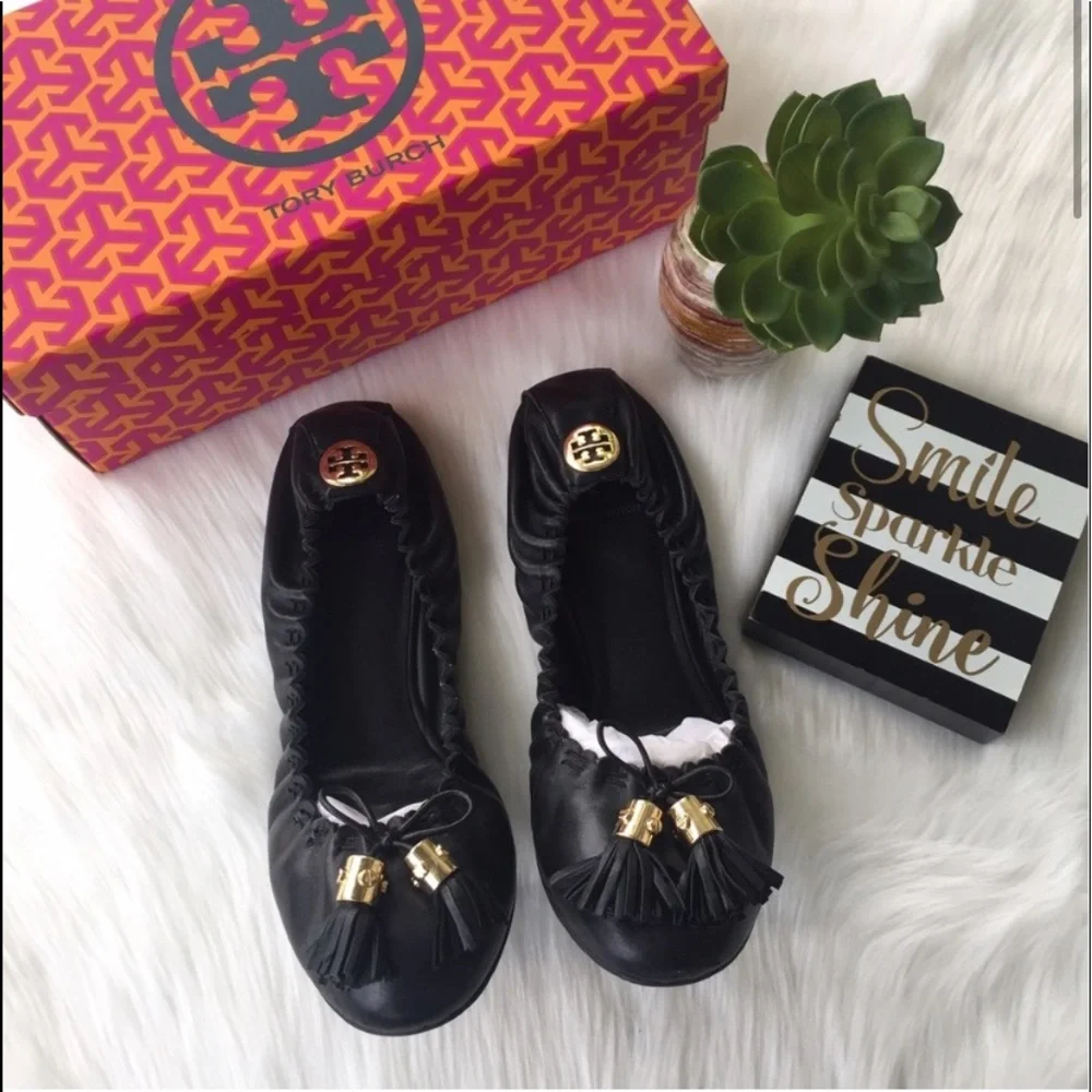 Tory Burch Reese Mestico Flats Black (Tassels) – Size 8 1/2